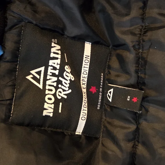 Mountain Ridge Winter Coat - Picture 9 of 10